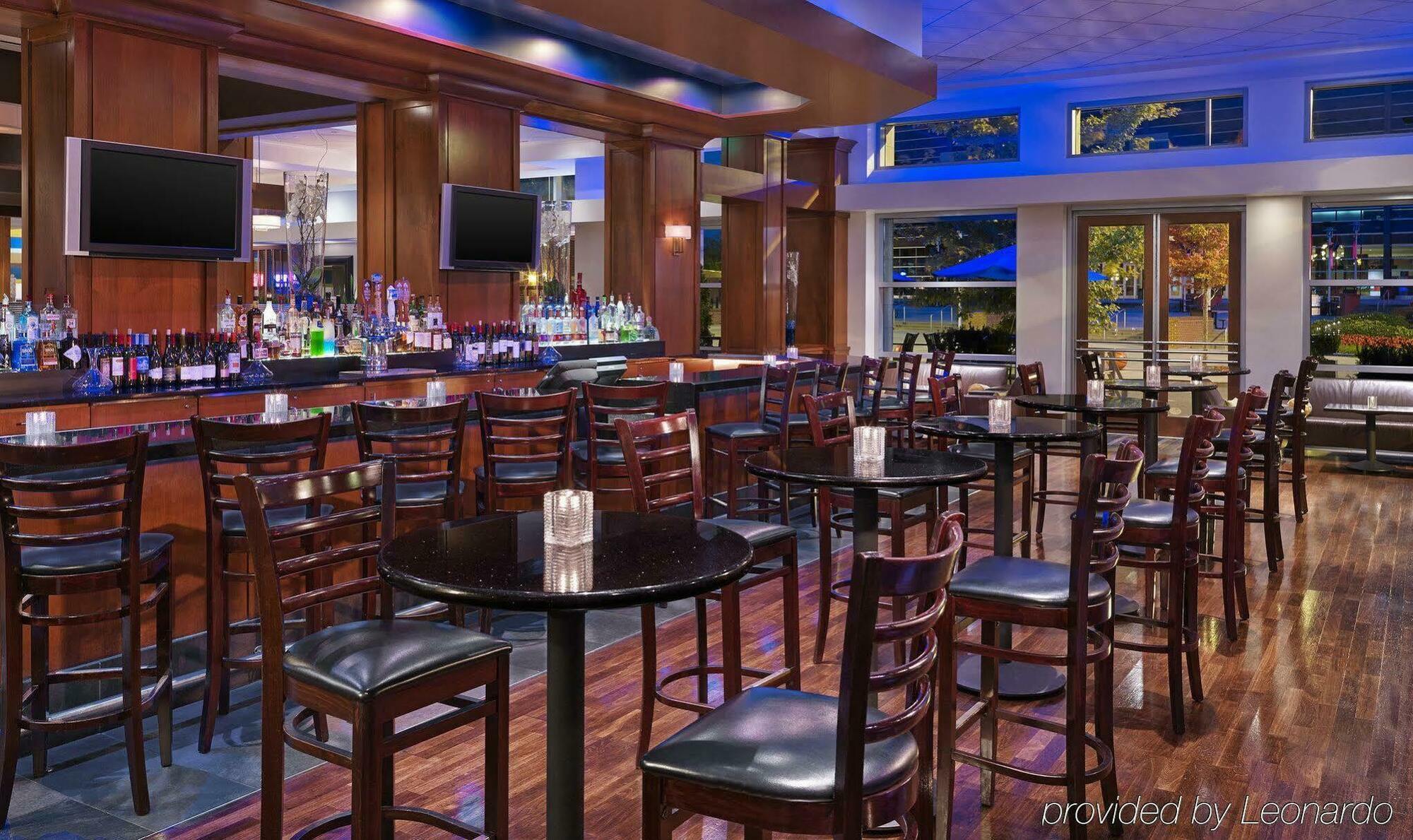 Отель The Westin Memphis Beale Street Экстерьер фото